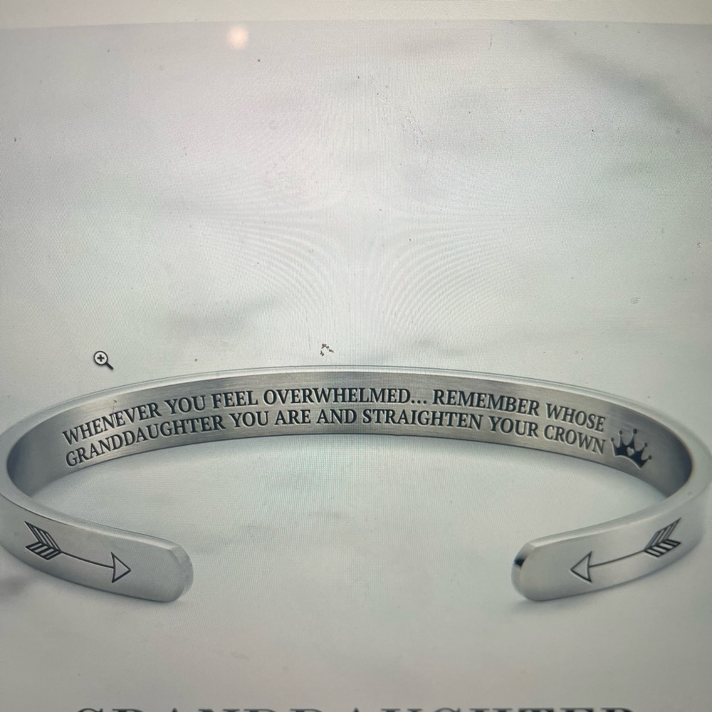 Beautiful inspirational granddaughter bracelet